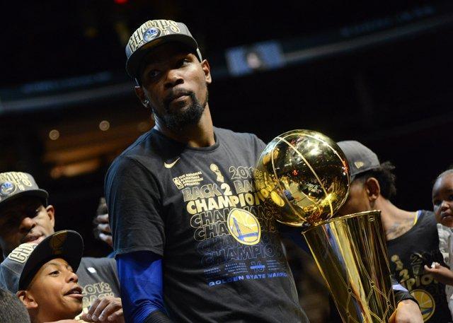 本季战胜快 本季战胜快