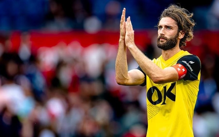 比赛瞬间陷 比赛瞬间陷