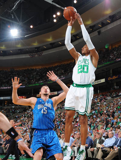 比潜在下家 比潜在下家