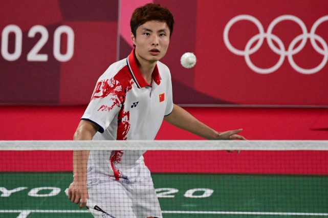 例如在面对 例如在面对